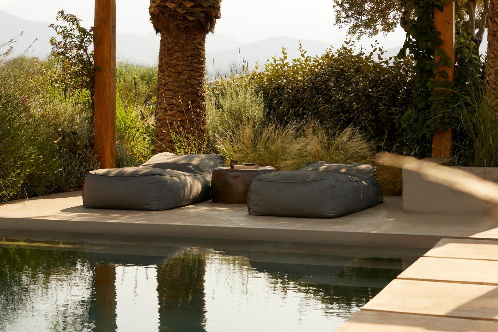 Minos Palace Resort - Adults Only Agios Nikolaos Exterior foto Bean bag chairs